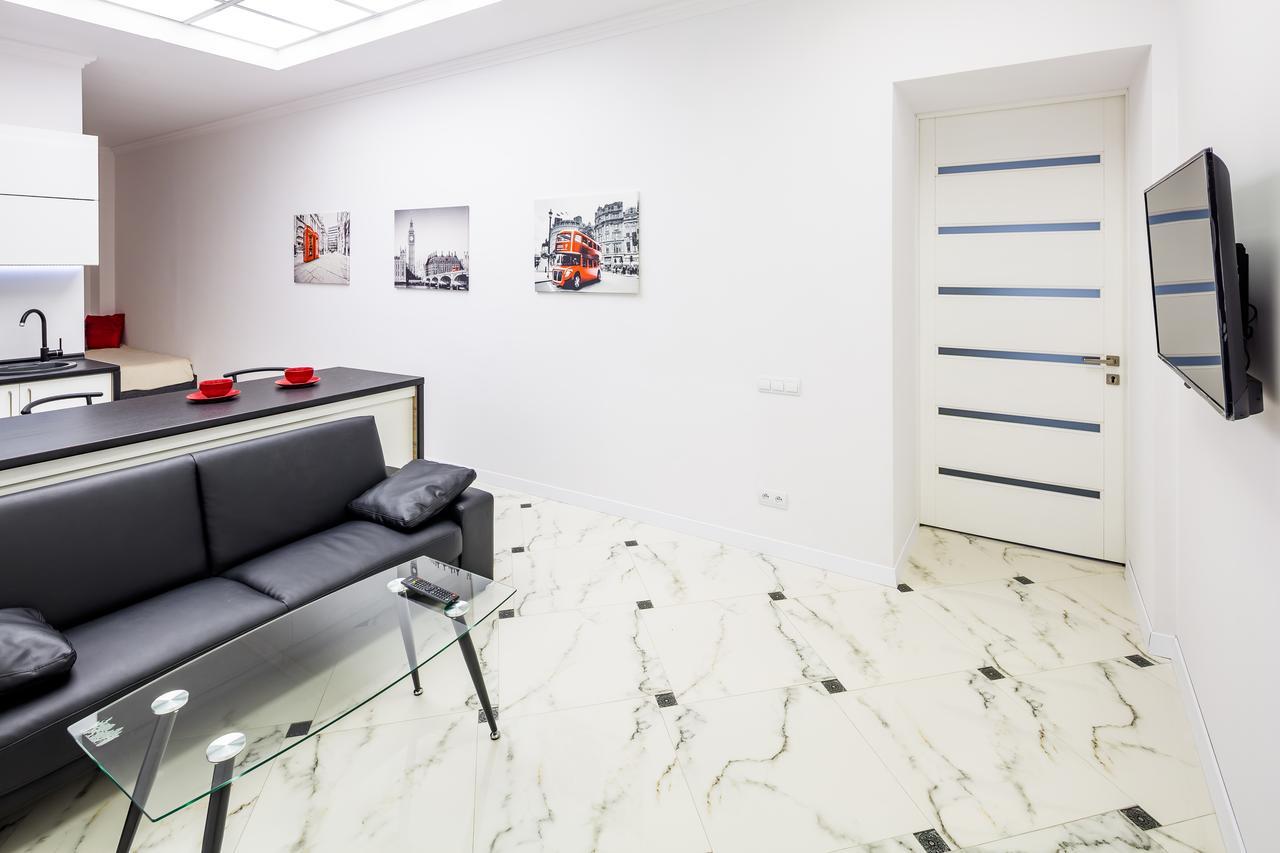 Designer apartment! Lviv Buitenkant foto