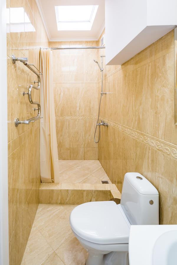 Designer apartment! Lviv Buitenkant foto